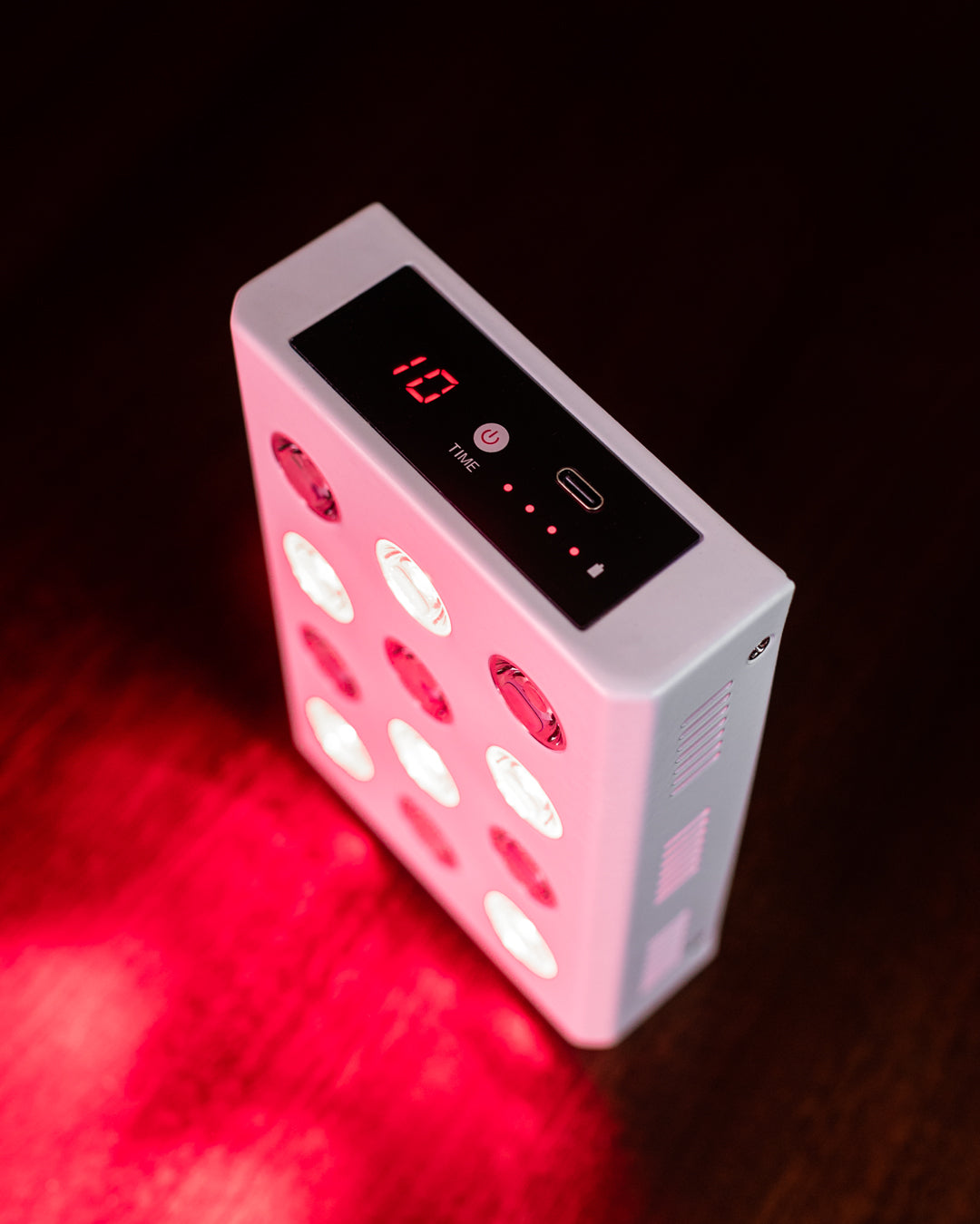Orion Edge. Portable and Wireless Red Light Therapy device. Orion RLT